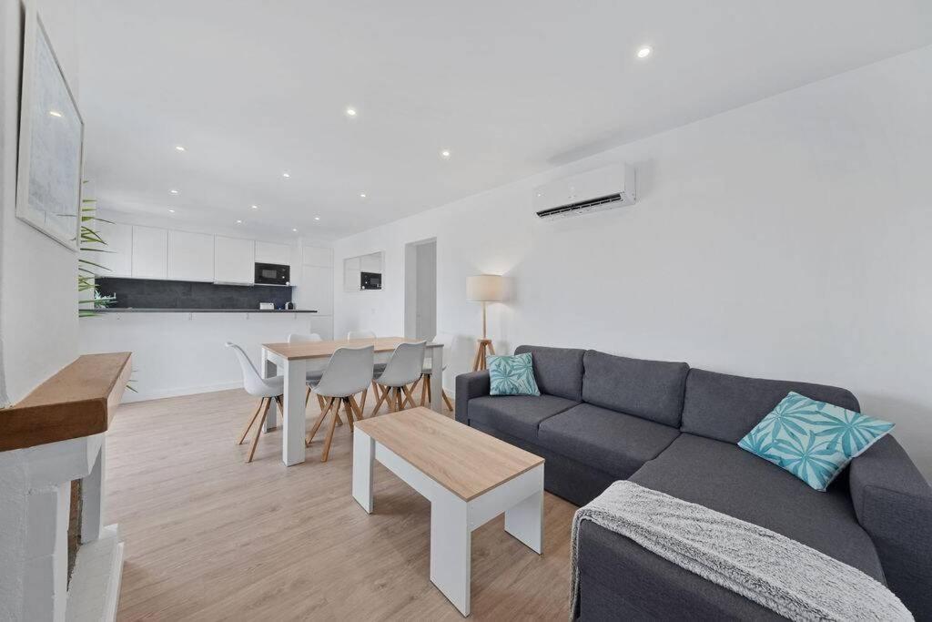 Apartamento Tranquilo A 500M De La Playa Punta Grossa Esterno foto